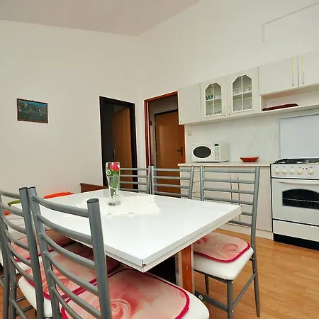 Apartment Andreja *