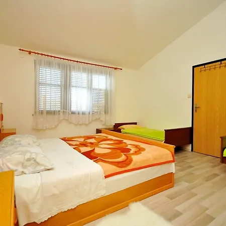 Andreja Lägenhet Vodice